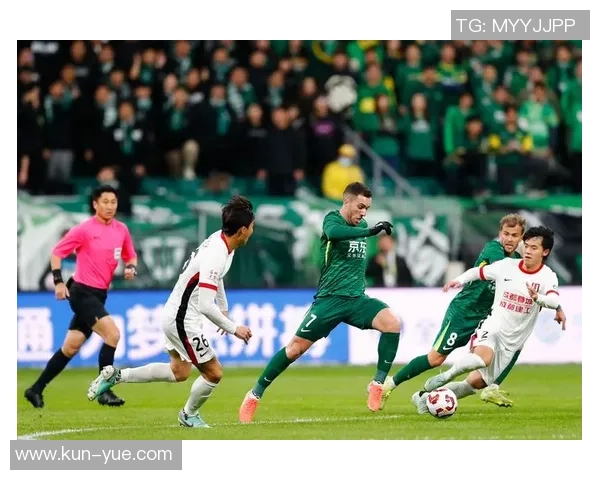 最近来中国踢球的足球明星们及其对中超联赛的影响分析