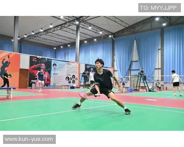 羽毛球热点:解读重庆羽毛球队的区域防守_1